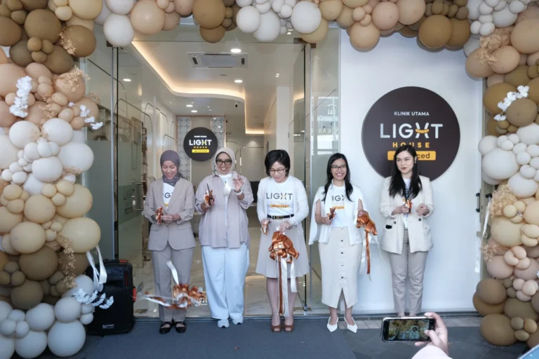 LIGHThouse Advanced Resmikan Cabang Baru di Kelapa Gading, Hadirkan Layanan Bariatrik, Fat Removal, dan Companion Program Komprehensif